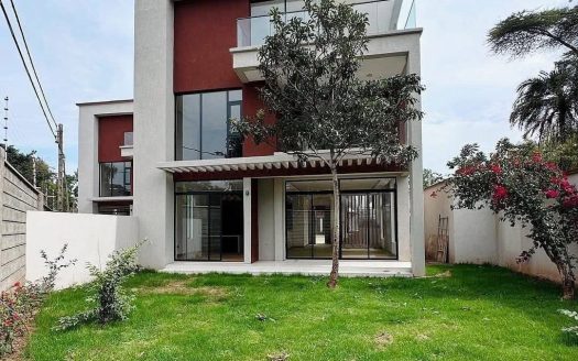 5-Bedroom All Ensuite Villas on own compound