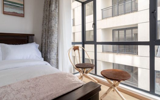 Fully Furnished 1-Bedroom in Ruaka